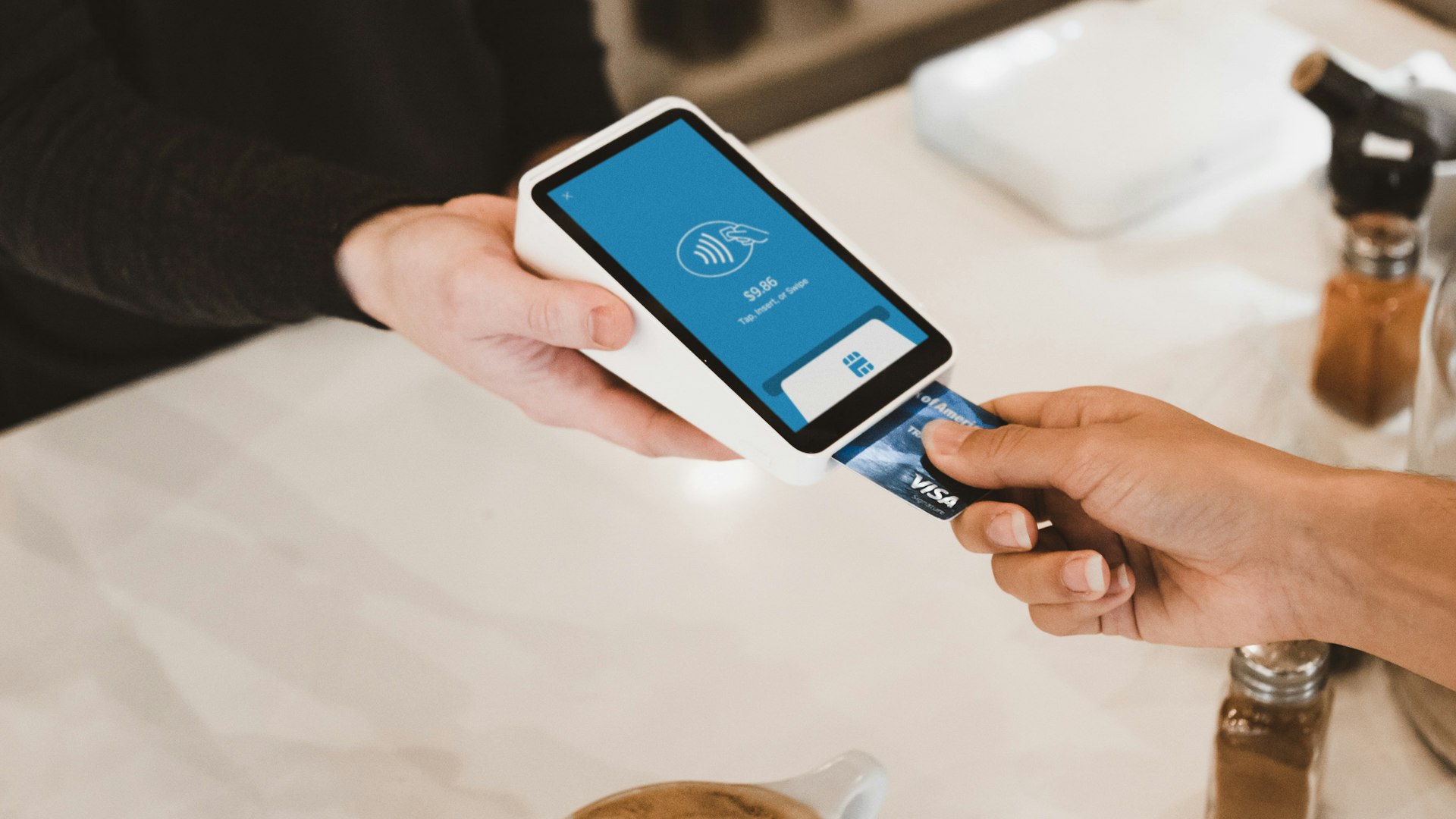 Modern retail analytics workspace